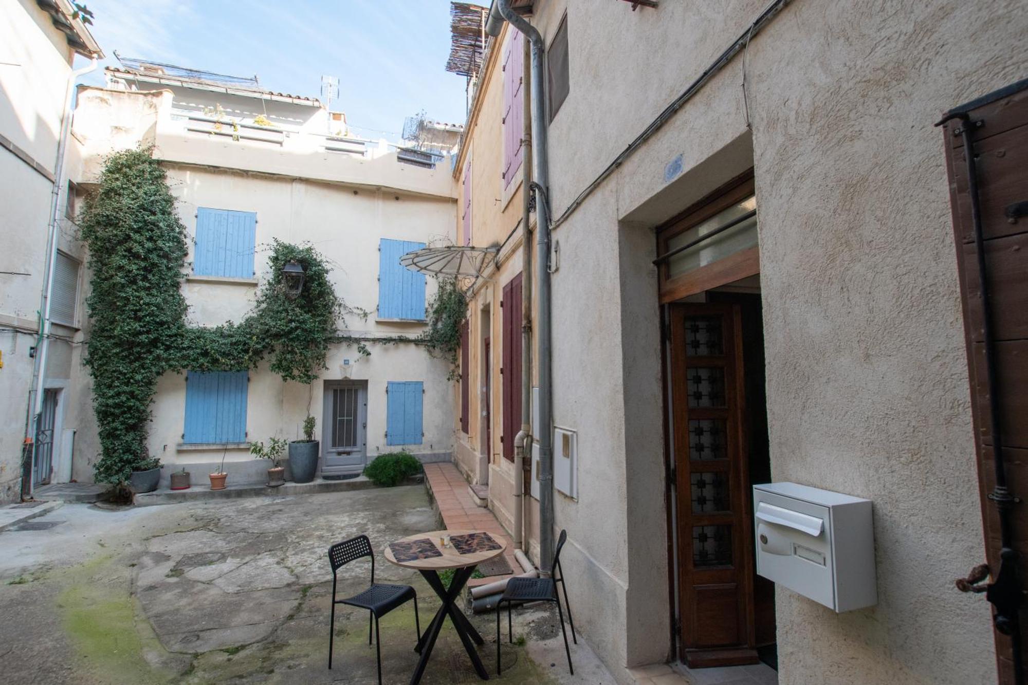 L'Impasse - Maison Proche Des Arenes Arles Luaran gambar
